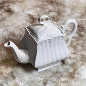 Peppertree Ceramics White Porcelain Patterned Teapot